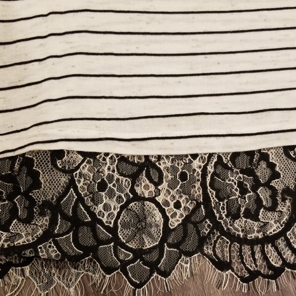 Black and White Lace Trim Shirt - Picture 2 of 3